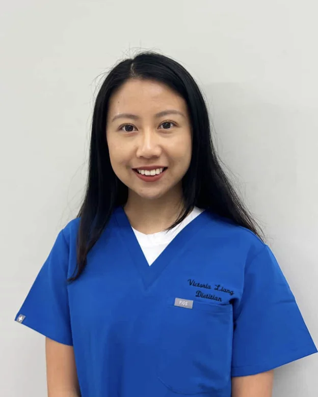 Victoria, the dietitian pictured on Stela’s team page